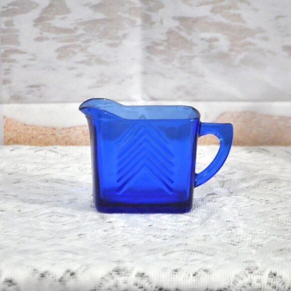 Cobalt Blue Art Glass Pear Paperweight & Hazel Atlas Cobalt Blue Chevron Creamer - Picture 4 of 5